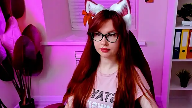 CarolGiggly's Webcam Show