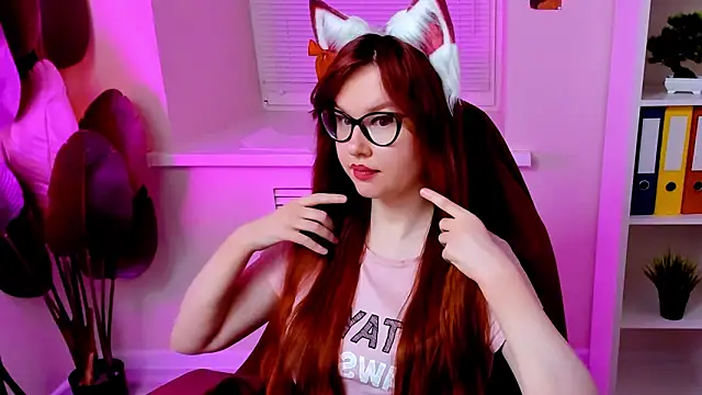 CarolGiggly's Webcam Show