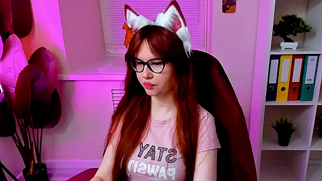 CarolGiggly's Webcam Show