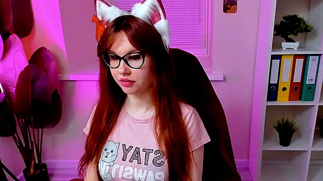 CarolGiggly's Webcam Show