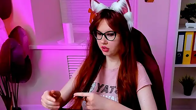 Вебкам-шоу CarolGiggly