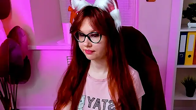 CarolGiggly's Webcam Show