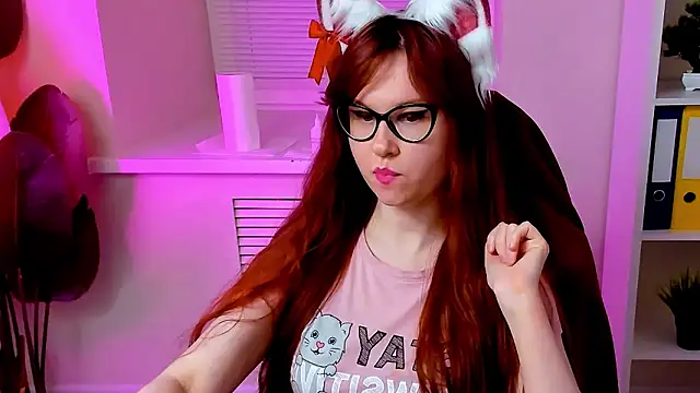 CarolGiggly Webcam show