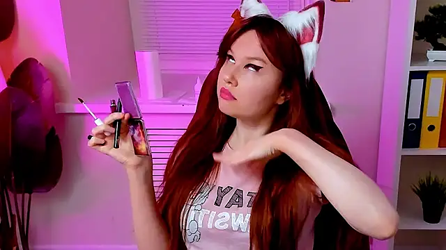 CarolGiggly webcam show