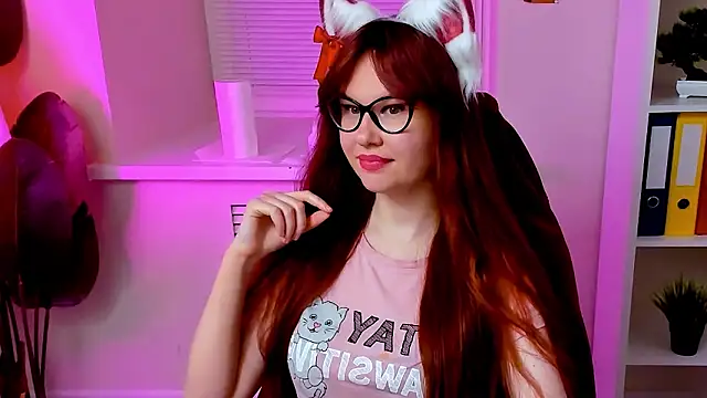 CarolGiggly's Webcam Show