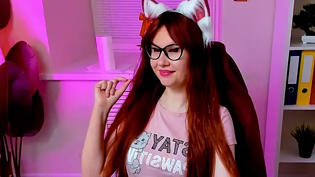 CarolGiggly's Webcam Show