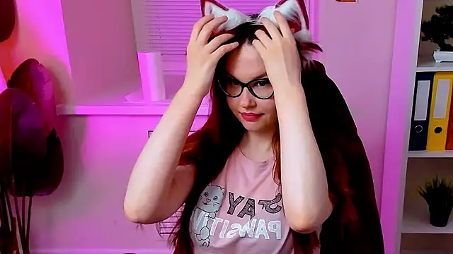 CarolGiggly's Webcam Show