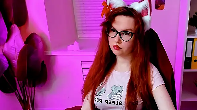 CarolGiggly's Webcam Show