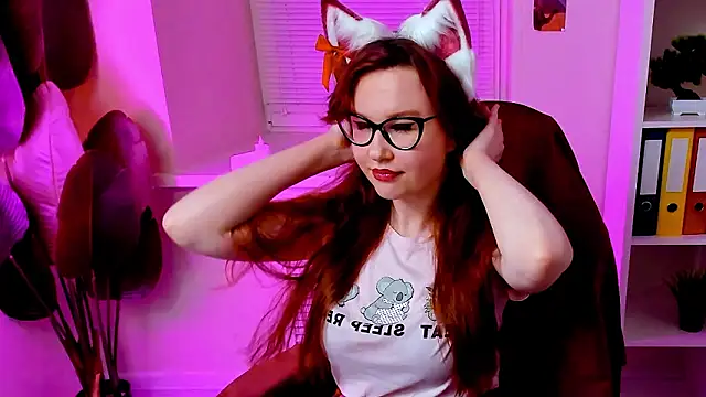 CarolGiggly's Webcam Show