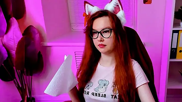 CarolGiggly's Webcam Show