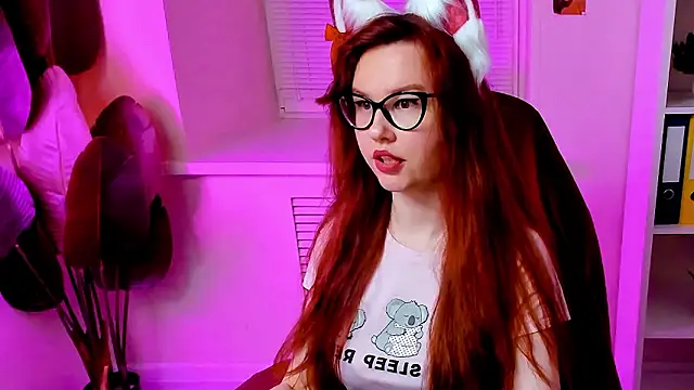 CarolGigglyのウェブカメラショー