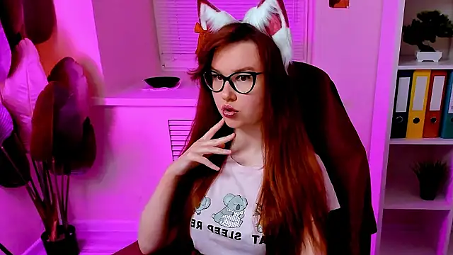 CarolGiggly 网络视讯表演