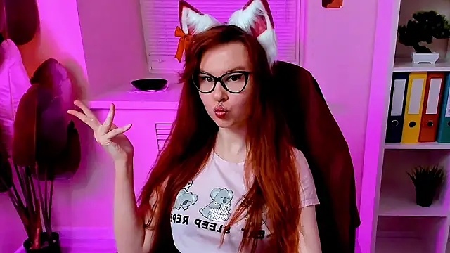 CarolGiggly's Webcam Show