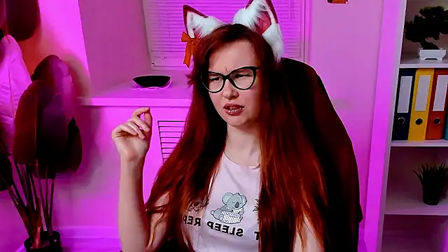 CarolGiggly's Webcam Show