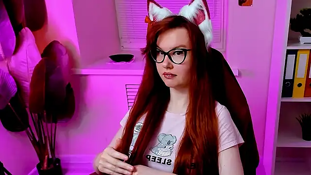 CarolGiggly's Webcam Show