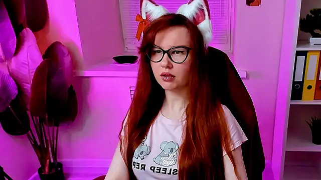 CarolGiggly's Webcam Show