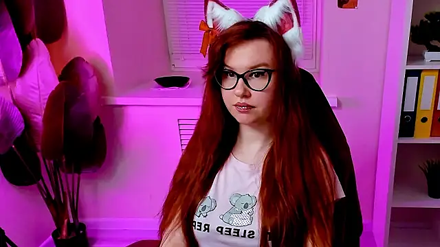 CarolGiggly's Webcam Show