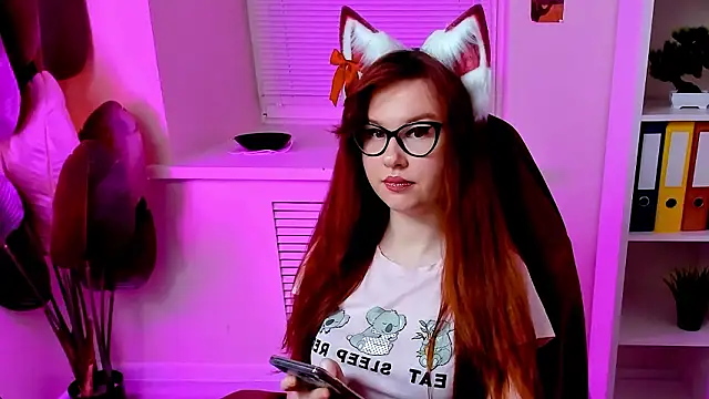 CarolGiggly's Webcam Show