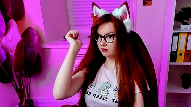 CarolGiggly Webcam show