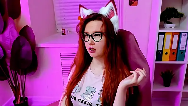 CarolGiggly Webcam show