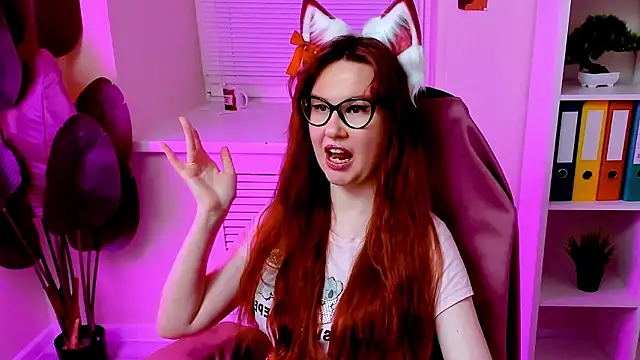 CarolGiggly Show in webcam