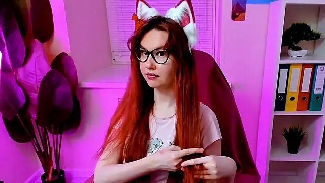 CarolGiggly's Webcam Show