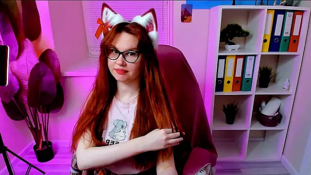 CarolGiggly's Webcam Show