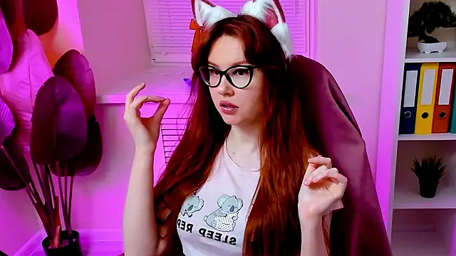 CarolGiggly's Webcam Show