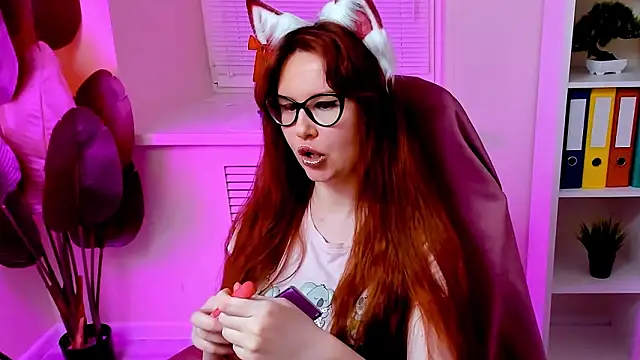 CarolGiggly's Webcam Show