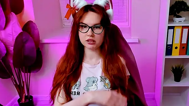 CarolGiggly – webcam-show