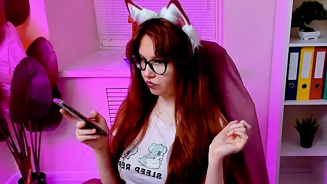 CarolGiggly's Webcam Show