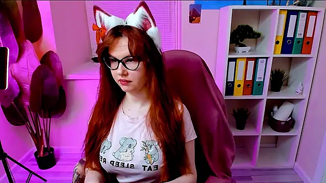 CarolGiggly's Webcam Show