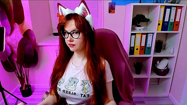 CarolGiggly's Webcam Show