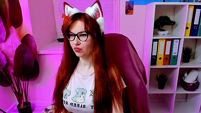 CarolGiggly webcam show