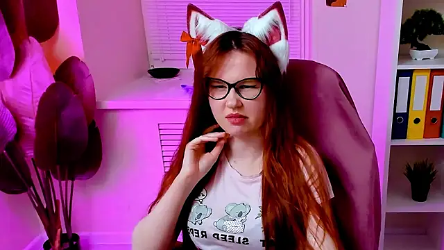 CarolGiggly's Webcam Show