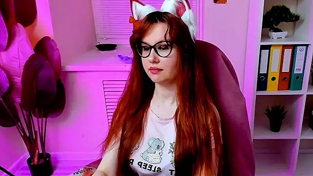 CarolGiggly's Webcam Show