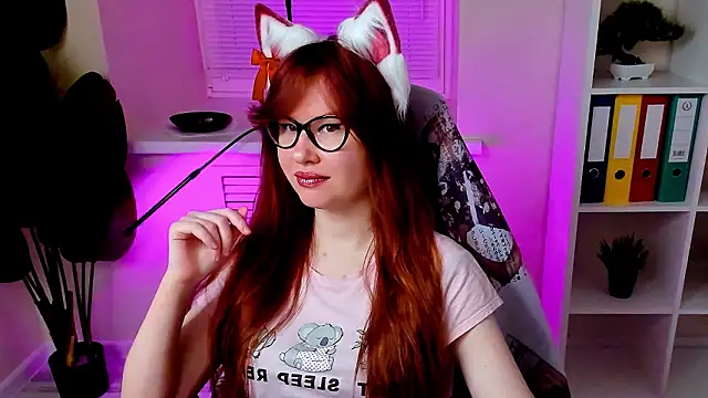 CarolGiggly's Webcam Show