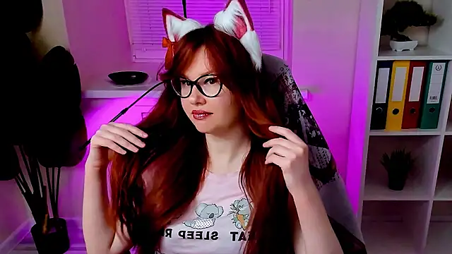 CarolGiggly Webcam show