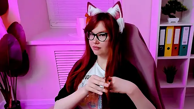 CarolGiggly's Webcam Show