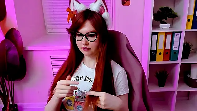 CarolGiggly: διαδικτυακό σόου στην κάμερα