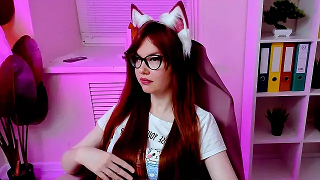 CarolGiggly Webcam show