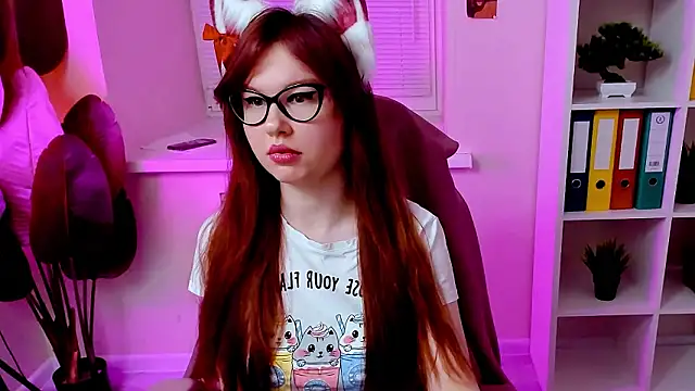 CarolGiggly: διαδικτυακό σόου στην κάμερα