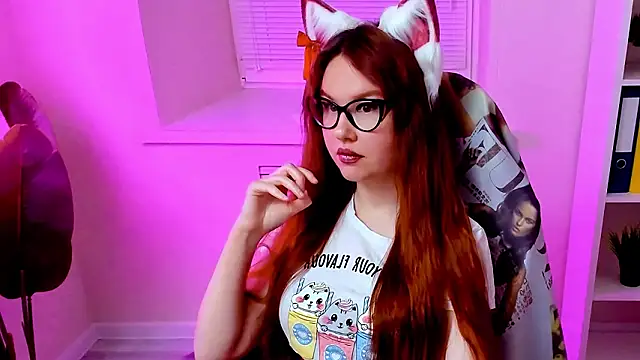 CarolGiggly's Webcam Show