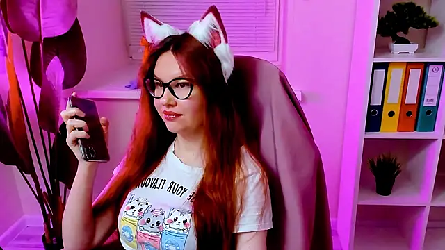 CarolGiggly's Webcam Show