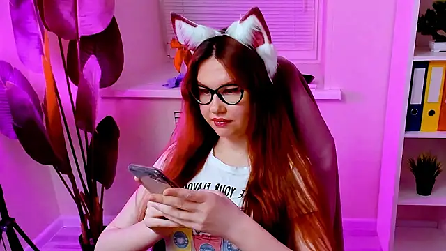 Show modela CarolGiggly na web-kameri