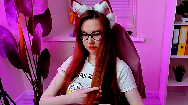 CarolGigglyのウェブカメラショー