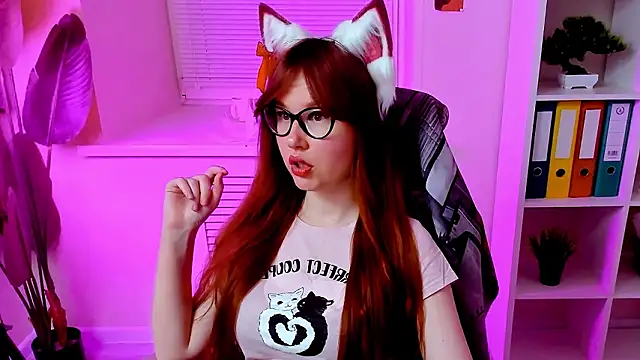 CarolGiggly 网络视讯表演