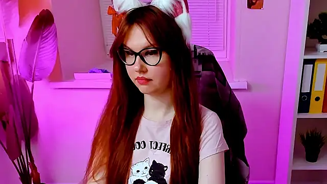 Pertunjukan Kamera Web CarolGiggly