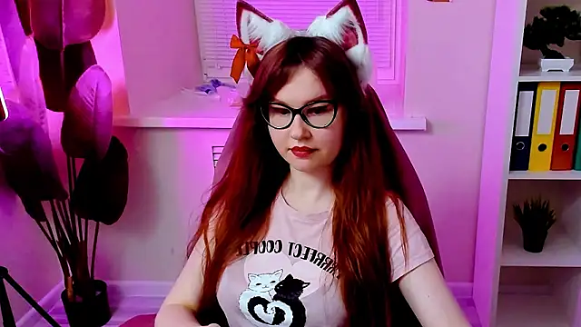 CarolGiggly – webcam-show