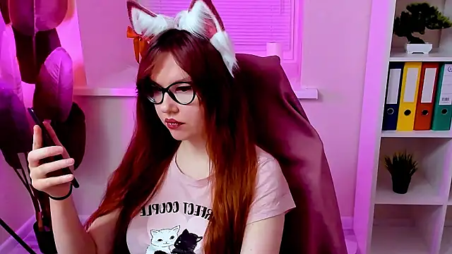 CarolGiggly's Webcam Show